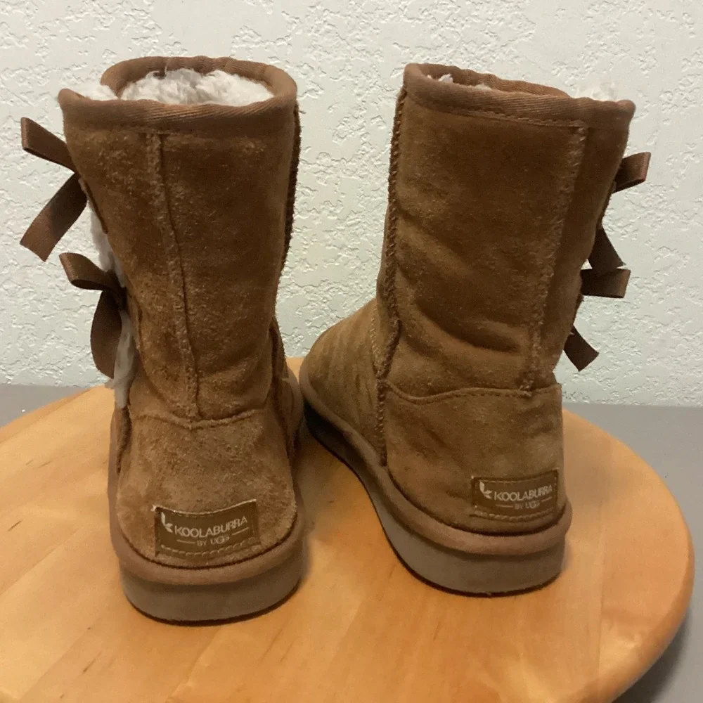 Koolaburra by UGG Victoria‎ Chestnut Suede Bow Boots Kids Size 4 101233K